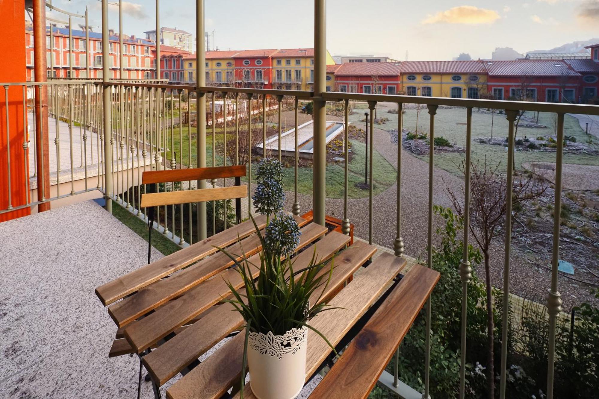 Primopiano - Zumbini Apartment Милано Екстериор снимка